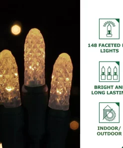 Christmas Lights Fraser Hill Farm 4 Ft. 148-Light Gold And White Bethlehem Star Novelty Light -Christmas Tree Decorations Shop fraser hill farm christmas novelty lights ffchled051 str0 wt 4f 1000