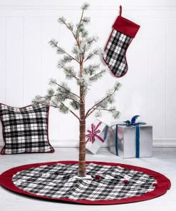 Indoor Christmas Decorations Glitzhome 20 In. L Black And White Plaid Fabric Christmas Stocking -Christmas Tree Decorations Shop glitzhome christmas stockings 1113203329 31 1000