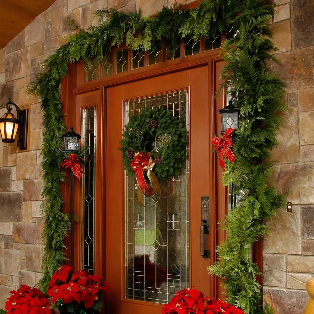 Christmas Greenery VAN ZYVERDEN 10 Ft. Live Fresh Cut Pacific Northwest Cedar Mix Coil Garland 2 Christmas Greenery VAN ZYVERDEN 10 Ft. Live Fresh Cut Pacific Northwest Cedar Mix Coil Garland - Image 2