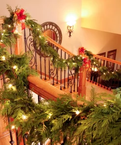 Christmas Greenery VAN ZYVERDEN 10 Ft. Live Fresh Cut Pacific Northwest Douglas And Cedar Mix Coil Garland -Christmas Tree Decorations Shop van zyverden christmas garland 87428 4f 1000