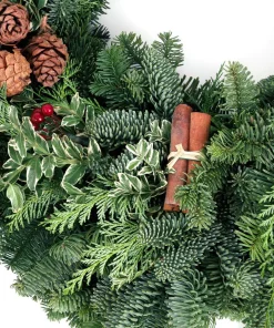 Christmas Greenery VAN ZYVERDEN 24 In. Live Fresh Cut Pacific Northwest Cinnamon Spice Christmas Wreath -Christmas Tree Decorations Shop van zyverden christmas wreaths 87406 1f 1000