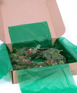 Christmas Greenery VAN ZYVERDEN 24 In. Live Fresh Cut Pacific Northwest Cinnamon Spice Christmas Wreath -Christmas Tree Decorations Shop van zyverden christmas wreaths 87406 44 1000