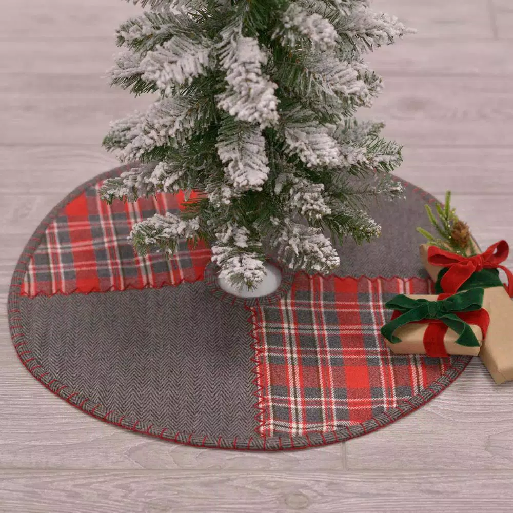 Christmas Tree Decorations VHC Brands 21 In. Anderson Cherry Red Rustic Christmas Decor Patchwork Mini Tree Skirt 4 Christmas Tree Decorations VHC Brands 21 In. Anderson Cherry Red Rustic Christmas Decor Patchwork Mini Tree Skirt - Image 4