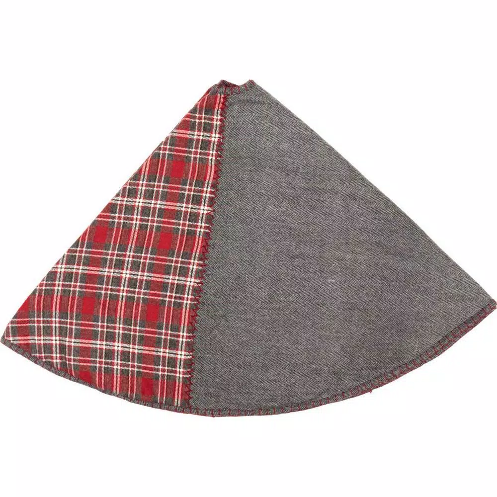Christmas Tree Decorations VHC Brands 60 In. Anderson Cherry Red Rustic Christmas Decor Patchwork Tree Skirt 3 Christmas Tree Decorations VHC Brands 60 In. Anderson Cherry Red Rustic Christmas Decor Patchwork Tree Skirt - Image 3