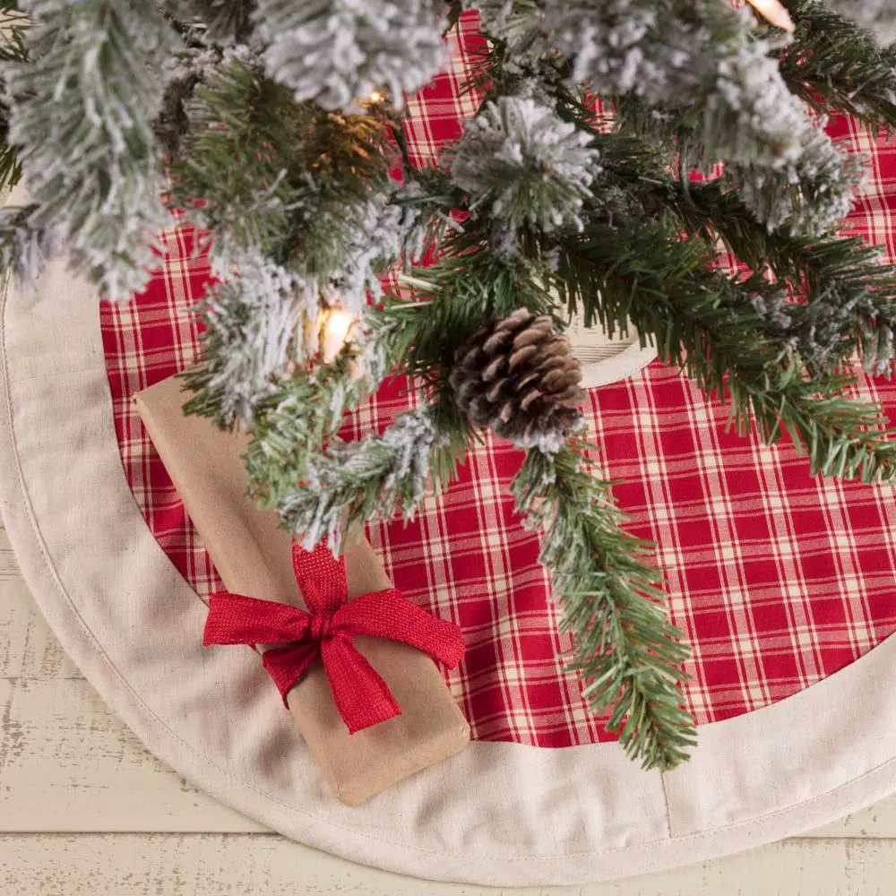 Christmas Tree Decorations VHC Brands 21 In. Red Plaid Christmas Farmhouse Decor Tree Skirt 4 Christmas Tree Decorations VHC Brands 21 In. Red Plaid Christmas Farmhouse Decor Tree Skirt - Image 4